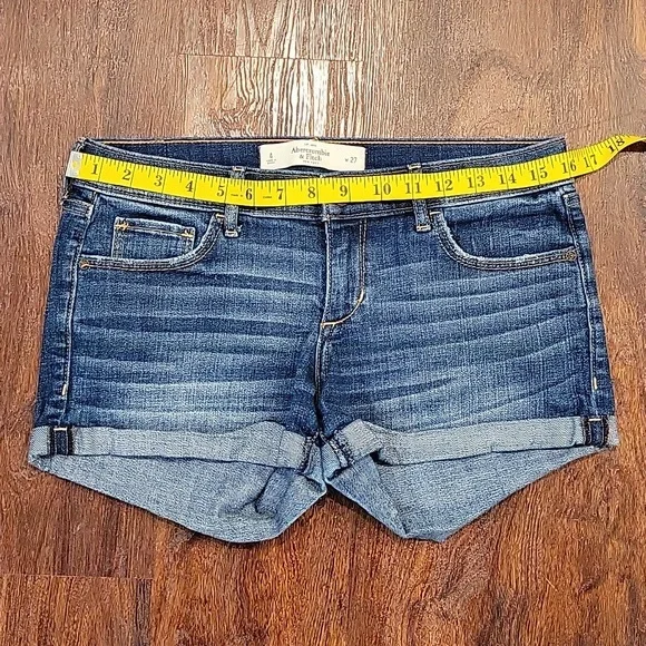Abercrombie & Fitch Jean Shorts - Picture 3 of 5